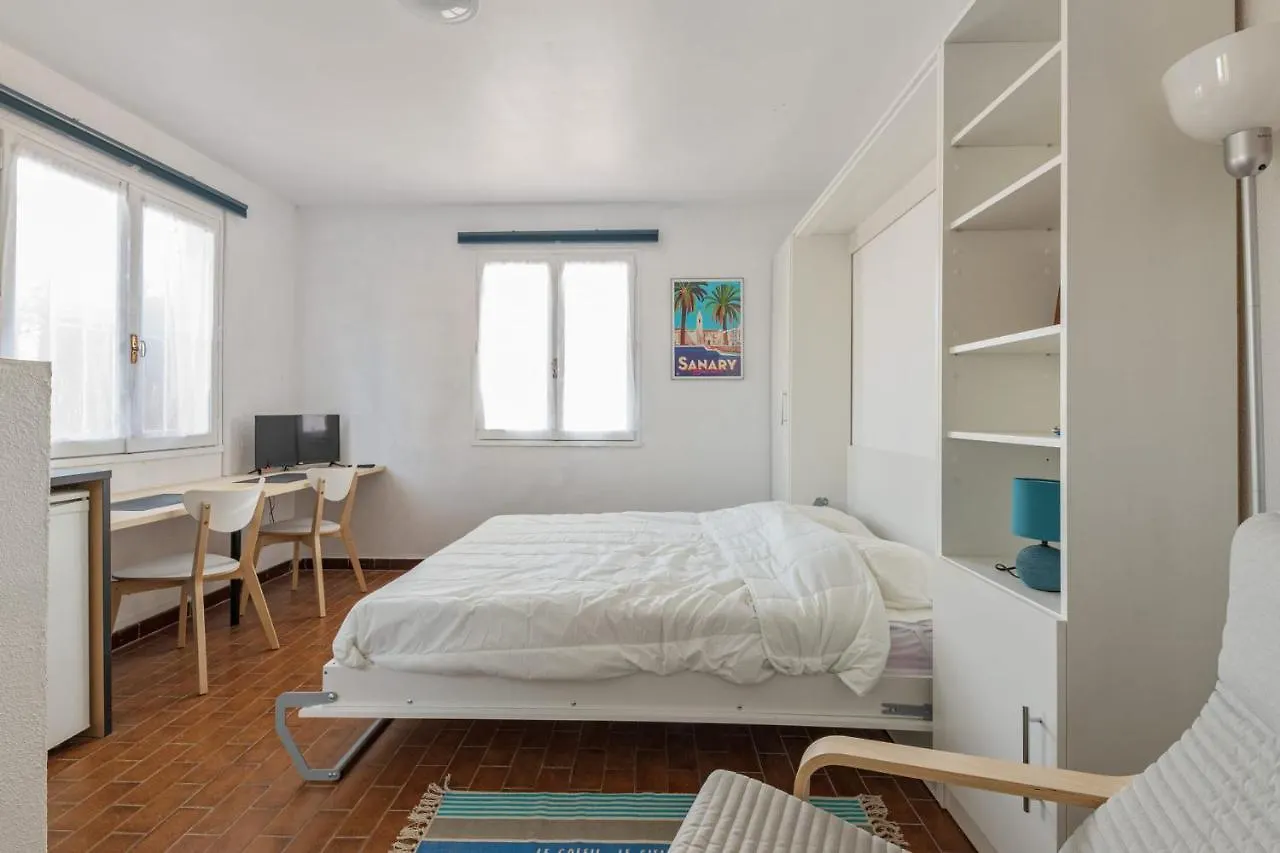 Appartement Studio Bruscia - Welkeys à Six-Fours-les-Plages 0*,  France