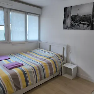  Appartement Studio Paris Sud A Cote Du Metro France